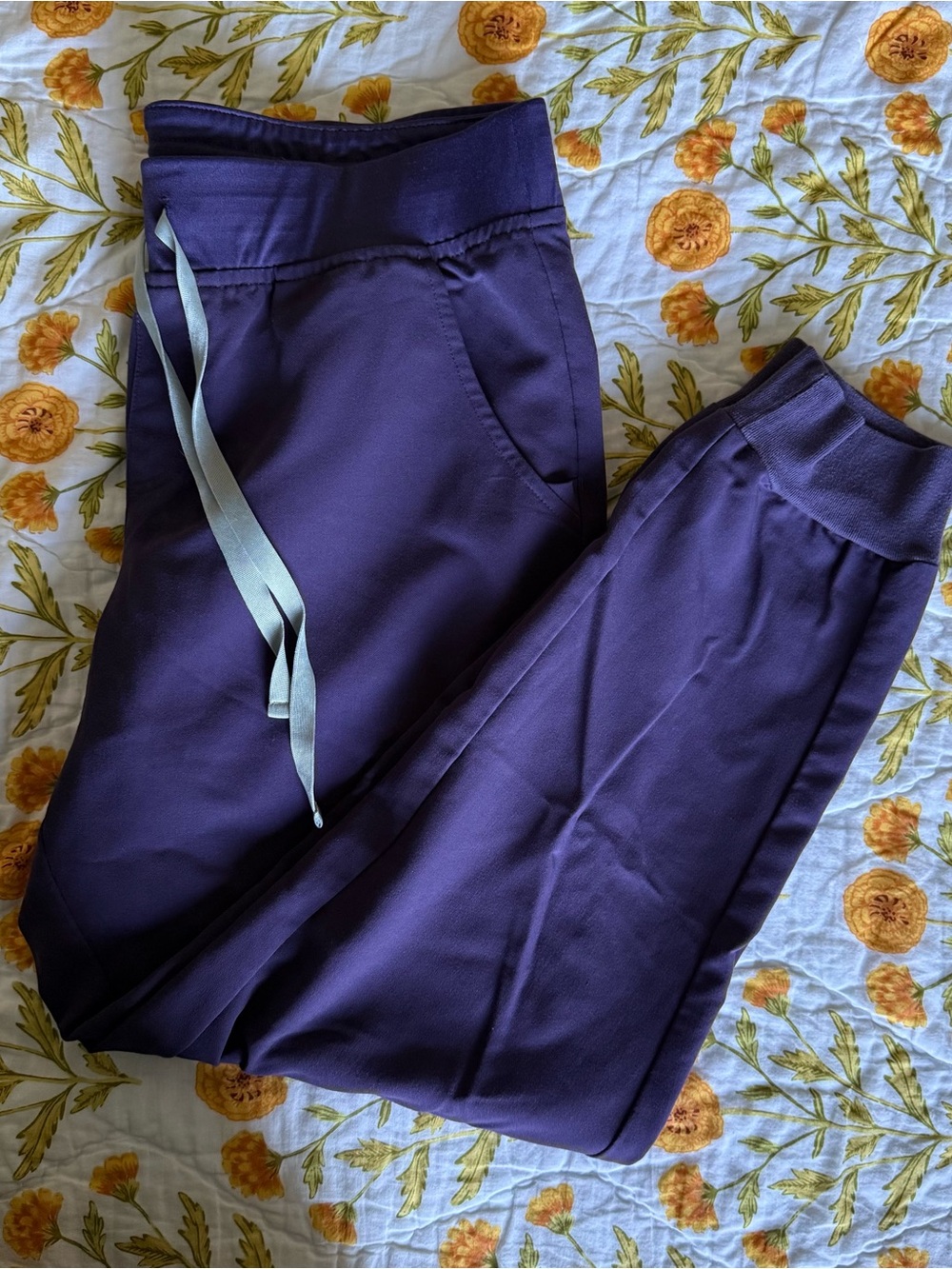 Figs Purple Shadow Zamora Jogger